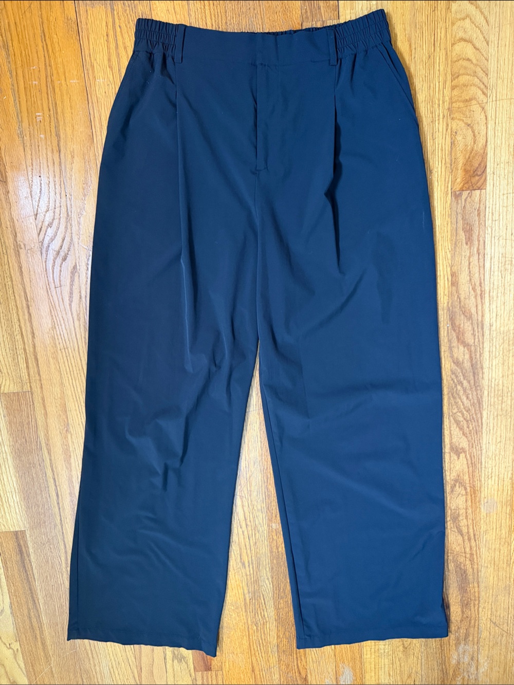 ALO Yoga Black High Waist Pursuit Trouser Pants